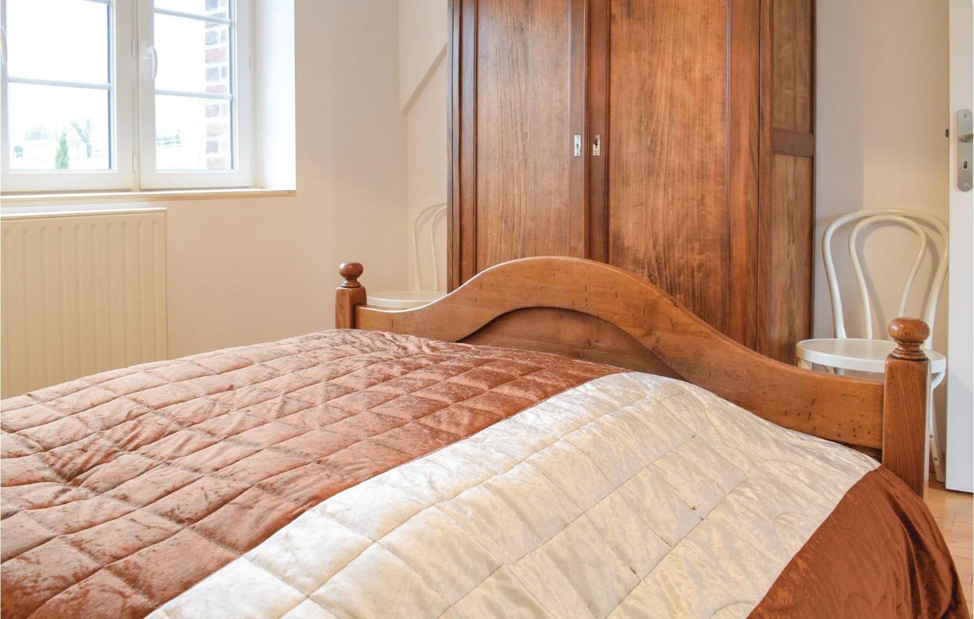 2 Bedroom Amazing Apartment In Ponts Esterno foto