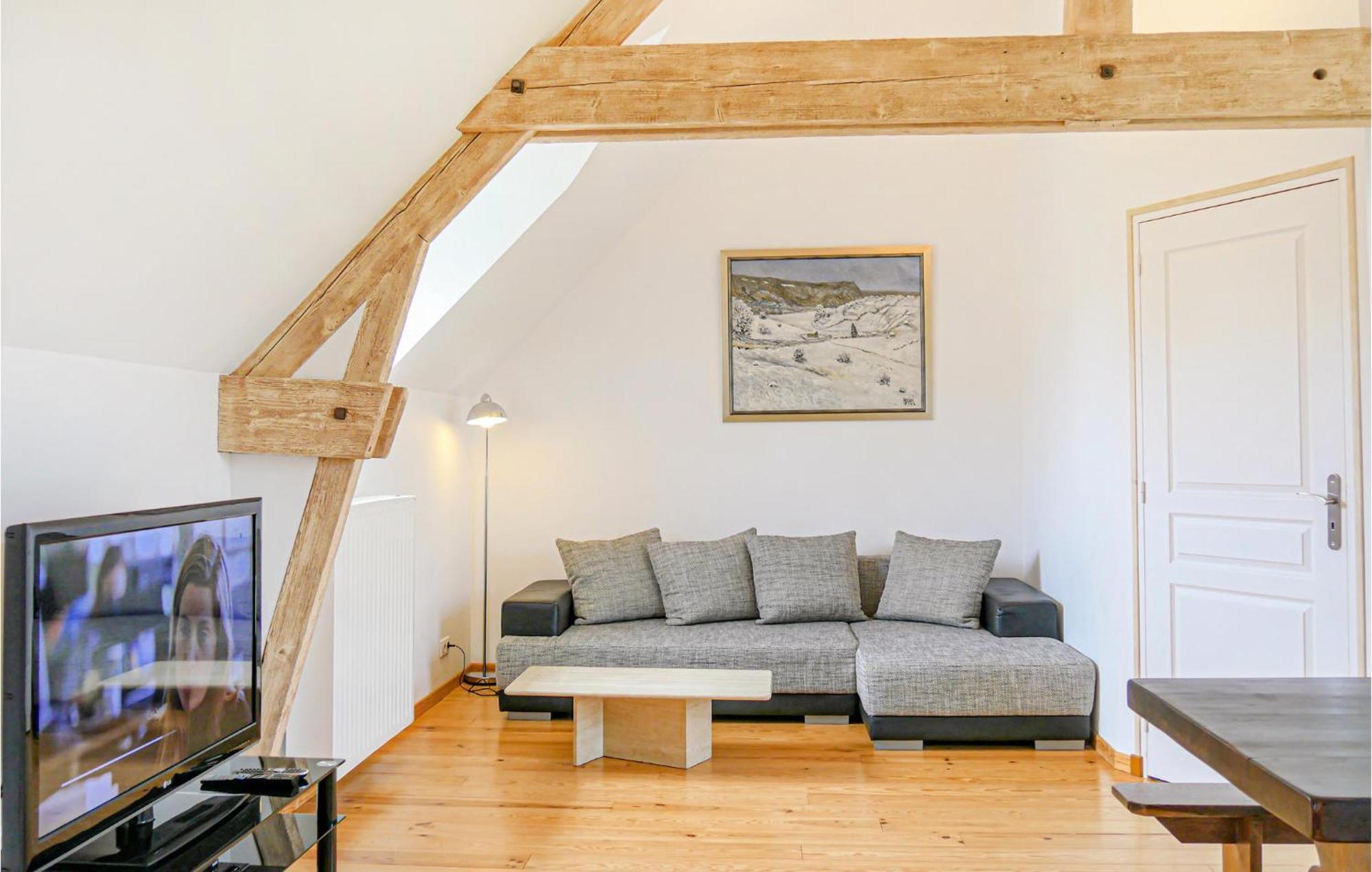 2 Bedroom Amazing Apartment In Ponts Esterno foto